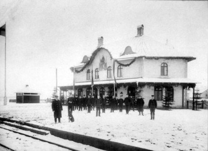 harlosa_station_1906